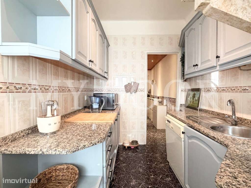 Apartamento T2 - Moscavide - Vista e muita LUZ - 3º andar-24