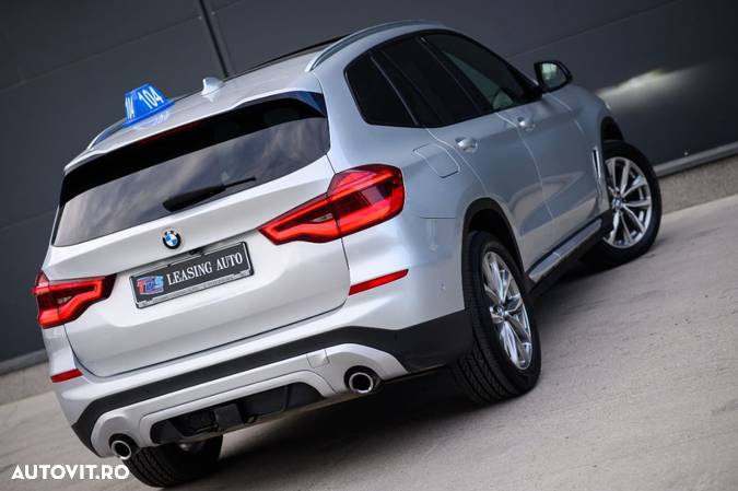 BMW X3 xDrive30i AT - 7