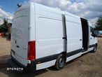 Mercedes-Benz Sprinter - 3