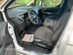 Ford Transit Connect - 10