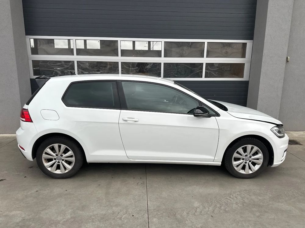 Volkswagen Golf VII (2012-2020) 1.6 TDI BMT Comfortline 2018