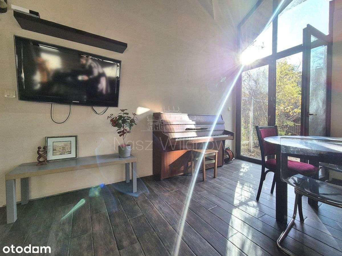 Romantyczny dom w tajemniczym ogrodzie-1