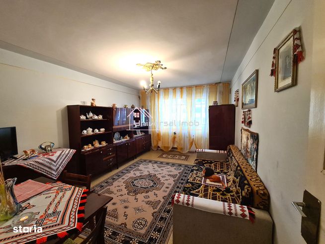 Apartament cu 3 camere decomandate, in Manastur-0