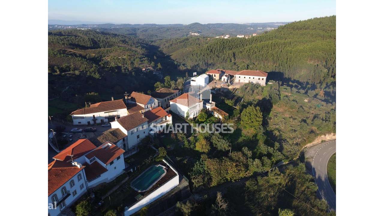 Moradia T4+T2 Pombeiro c/ terreno-43