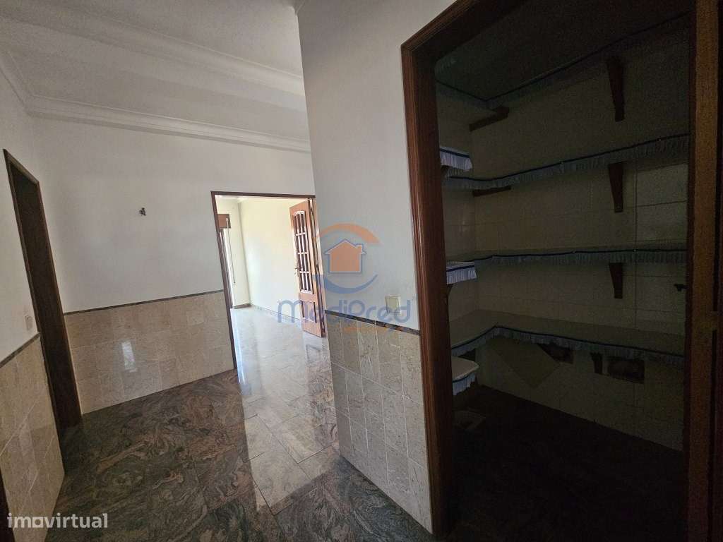 Apartamento T4 - Gaio Rosário-11