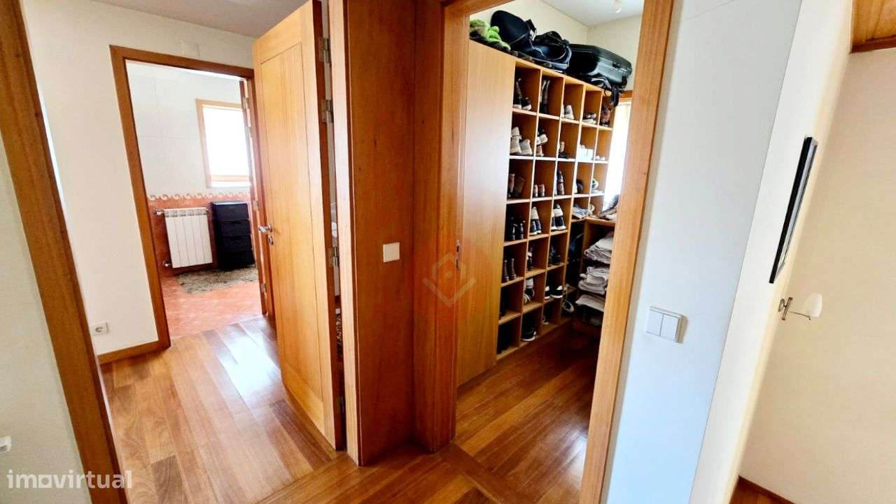 Moradia individual c/piscina .Soutelo .Vila .Verde-32