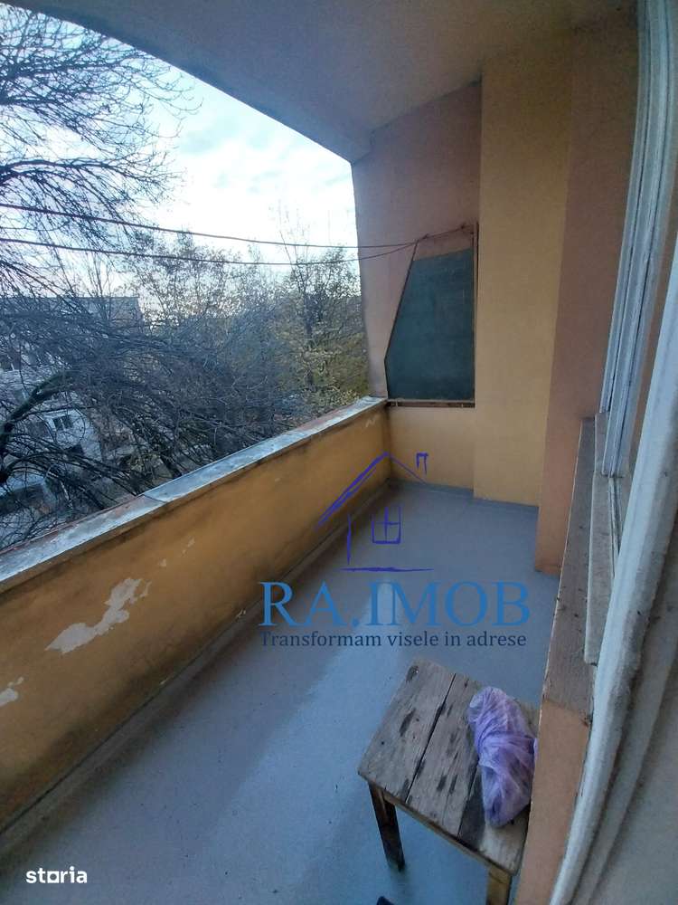 Apartament 3 camere, et 3/4, Constantin Brezeanu - 60000 euro-6