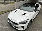 Kia Stinger - 10