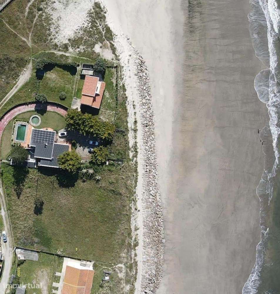 Refúgio sobre o Atlântico – Moradia T5 na 1ª Linha de Mar-15