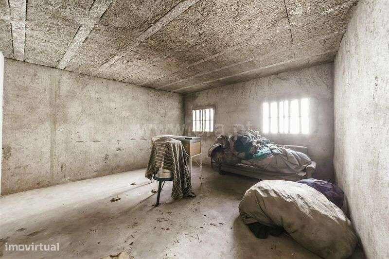 Moradia em Banda T2 / Covilhã, Ourondo - Grande imagem: 3/8