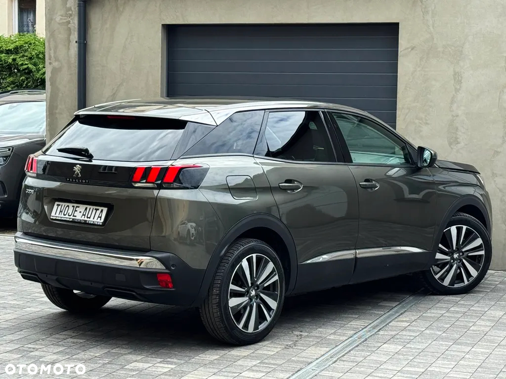 Peugeot 3008 1.6 PureTech GPF Allure S&S EAT8 - 4