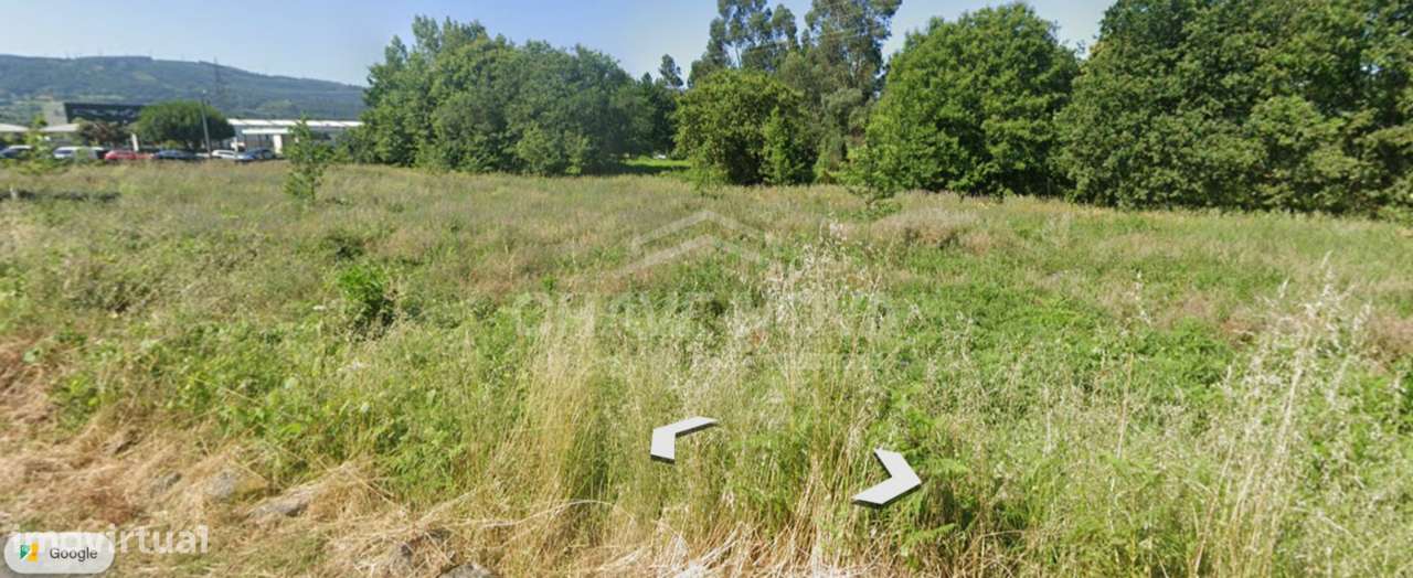 Terreno c/ projeto para 22 Moradias e Espaço Industrial | Amares|Braga-3