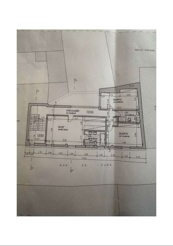 Moradia T6 com garagem, Madragoa, Estrela-35