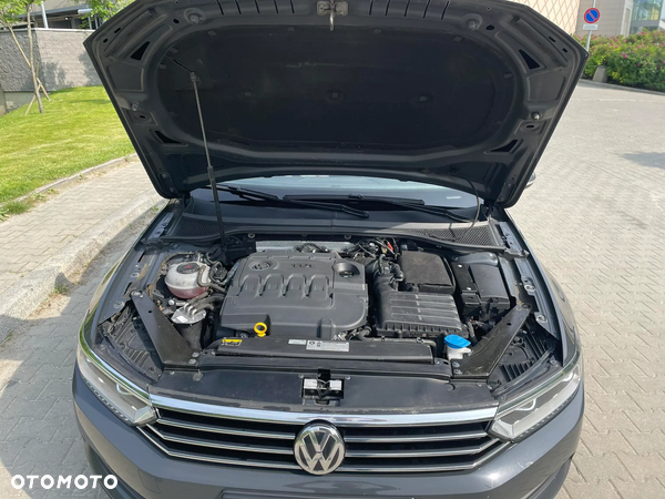 Volkswagen Passat 2.0 TDI BMT Trendline - 5