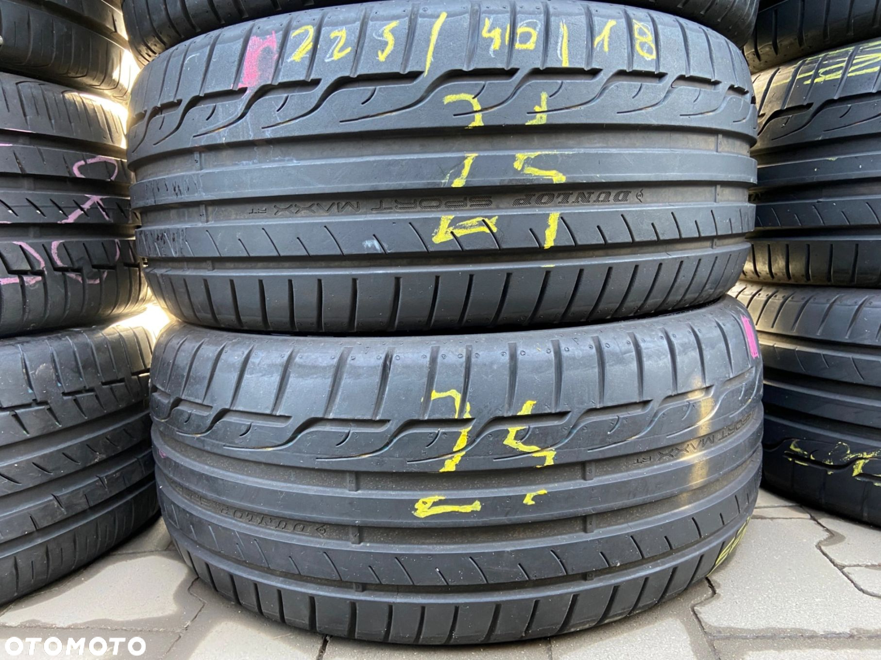 225/40/18 Dunlop Sport Maxx RT_7mm_4szt_(24) - 4