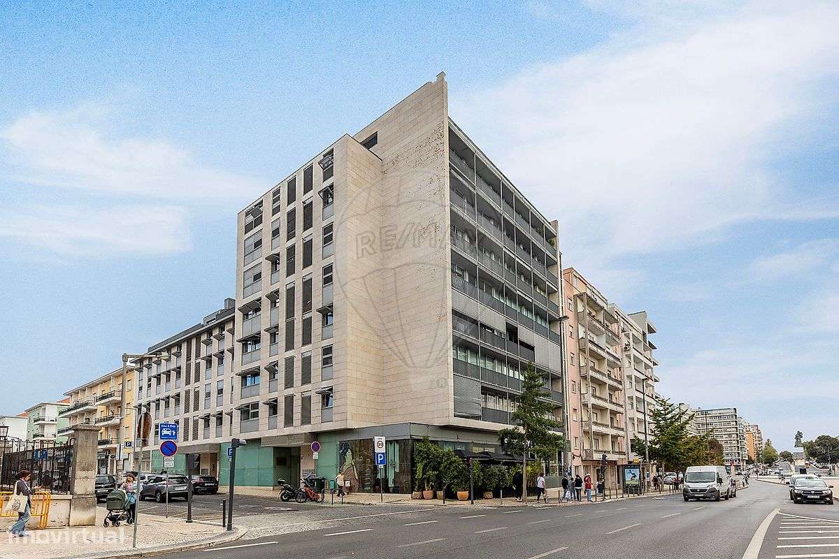 Apartamento T7 para venda - Grande imagem: 2/36