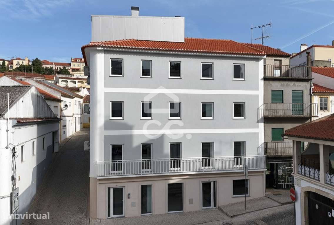Loja, 153,14 m², Abrantes (São Vicente e São João) e Alferrarede-29
