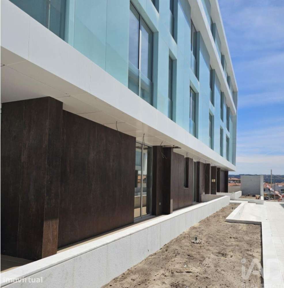 Apartamento T1 em São Martinho do Porto de 56,00 m2 - Grande imagem: 2/22