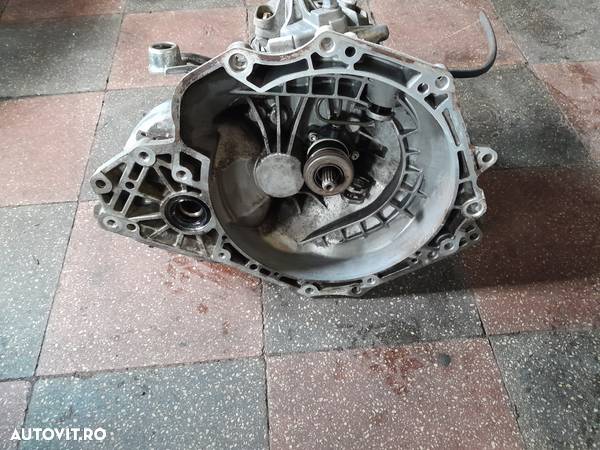 cutie viteze manuala 5trepte Opel corsa 1.4 z14xep opel corsa 1.2 z12xep Opel meriva 1.4 z14xep 55565177 - 2