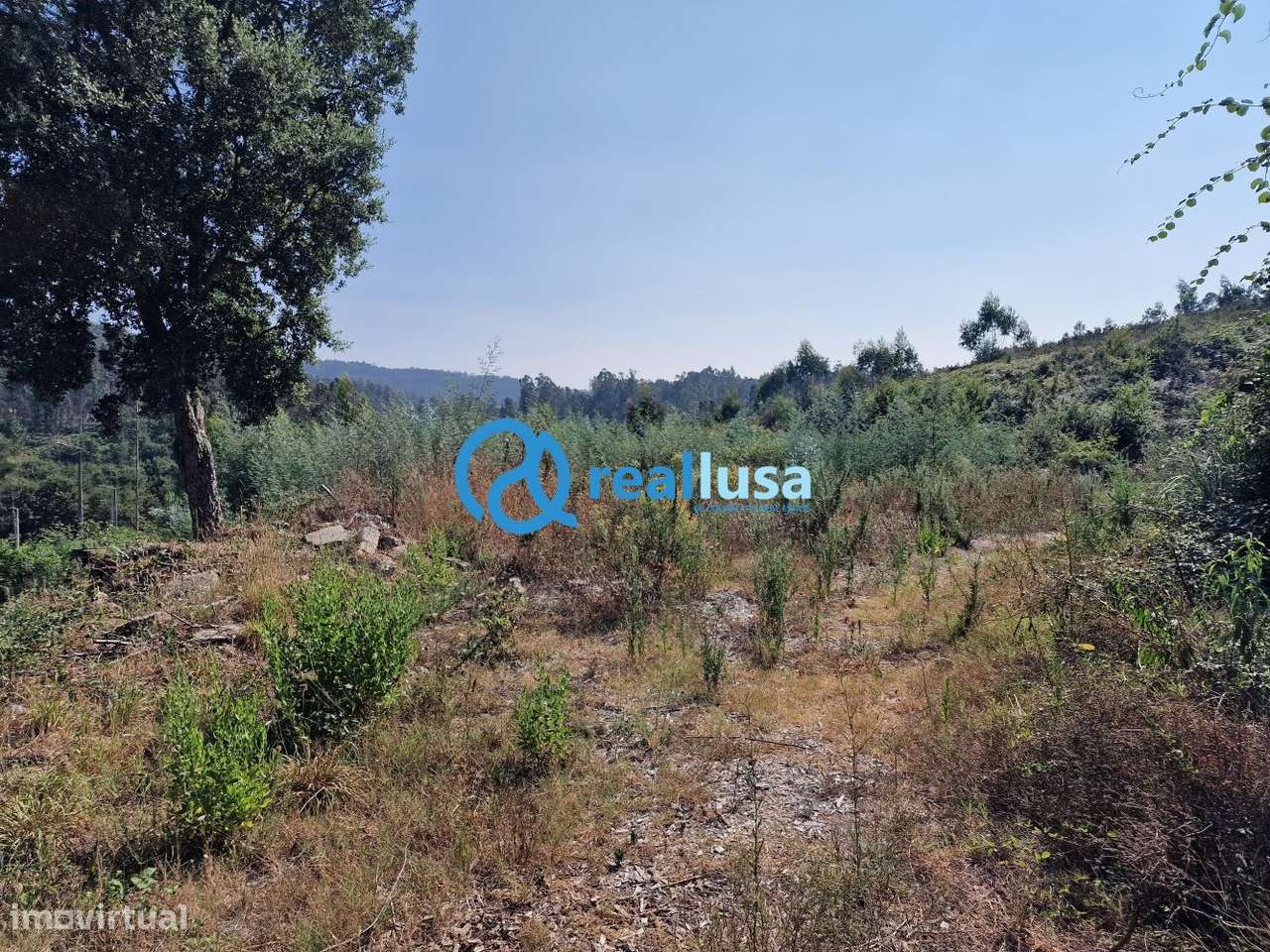 Terreno com excelente exposição solar em Sandim, Vila Nova de Gaia-13