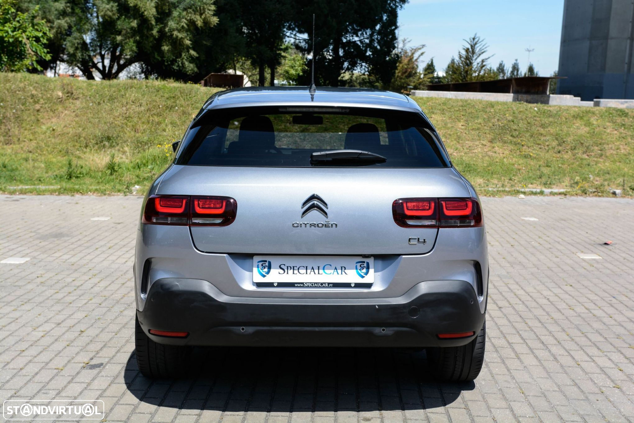 Citroën C4 Cactus 1.2 PureTech Feel Business - 6