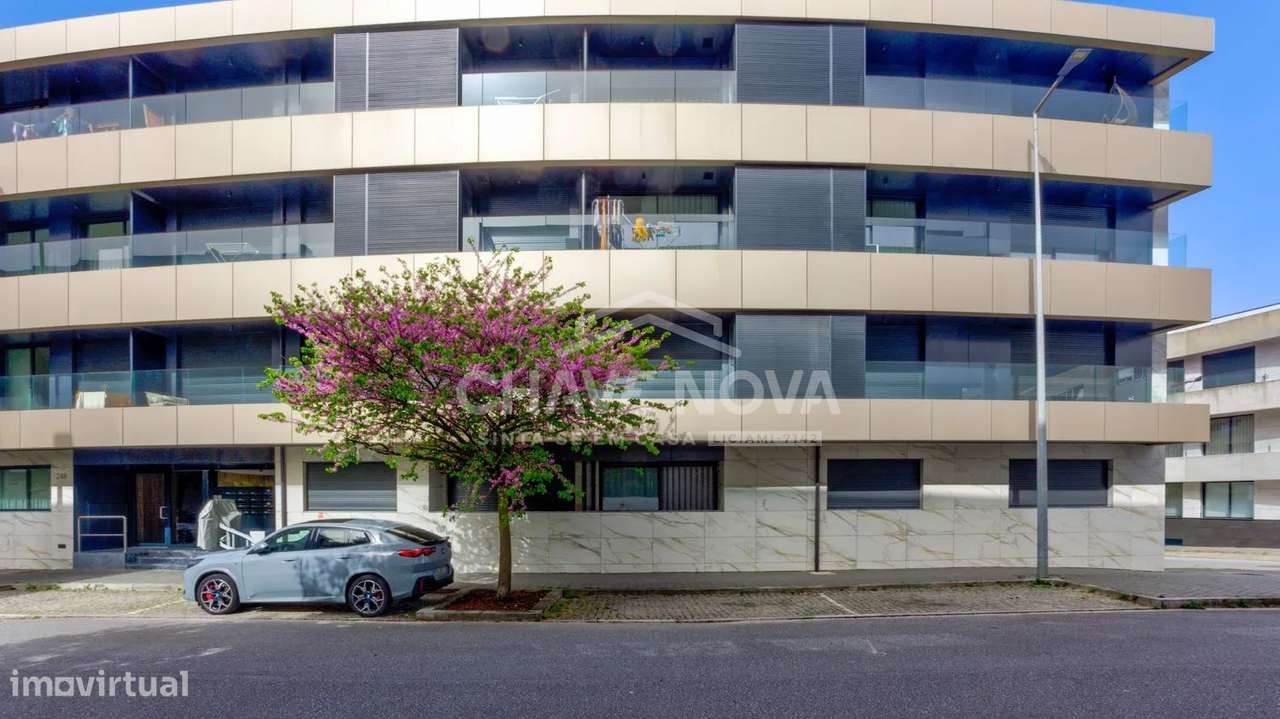 Apartamento T3 Novo em Madalena – Exclusividade e Conforto-28