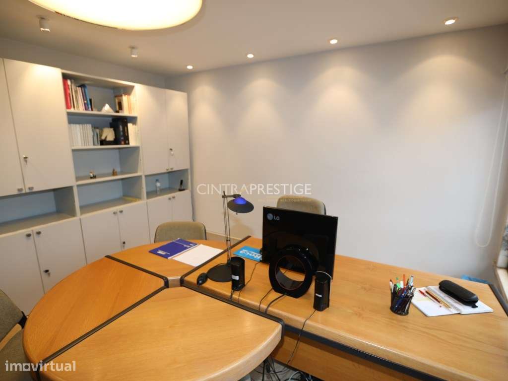 Sintra Estefânia . Escritório com 2 salas ,no Coração da Vila de Si...-12