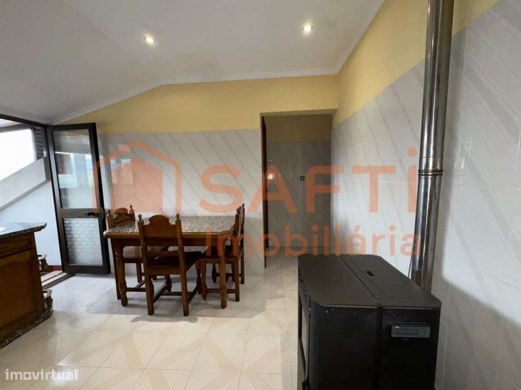 Apartamento T2, em pleno centro da Vila de Melgaço - Grande imagem: 3/7