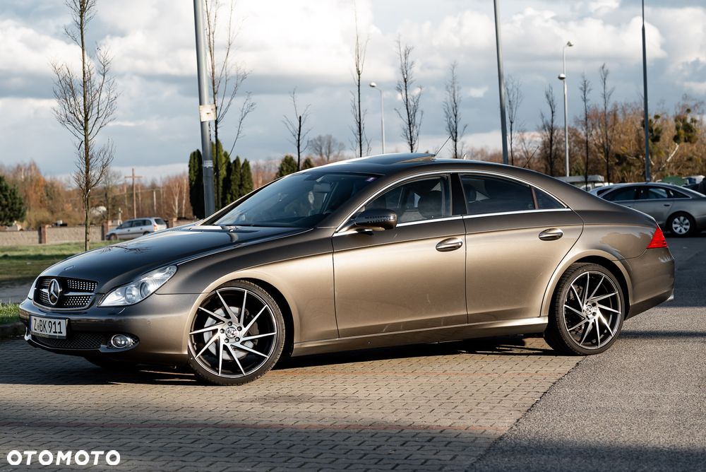 Mercedes - Benz CLS