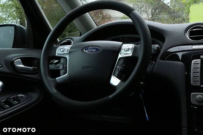 Ford S-Max 2.0 EcoBoost Titanium X - 38