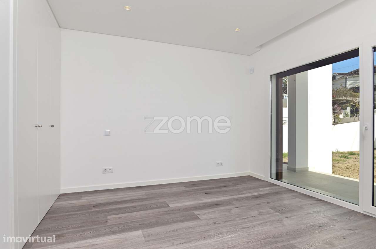 Moradia T4 de Luxo com Piscina – Costa da Caparica - Grande imagem: 5/31