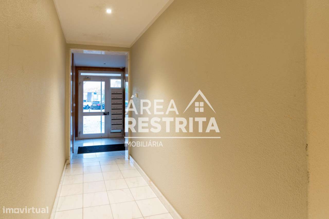 Apartamento T3 num Rc com vista Rio, em Alto do Seixalinho, Barreiro-34