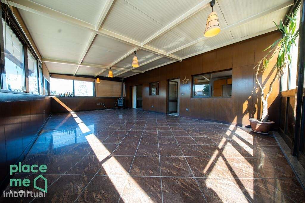 Moradia Individual com mais de 900m2 em Palmeira, Braga-15