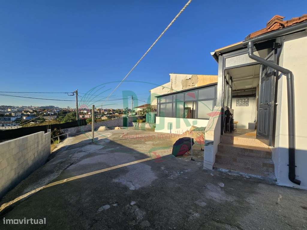 MORADIA T2 VISTAS RIO E PORTO-20