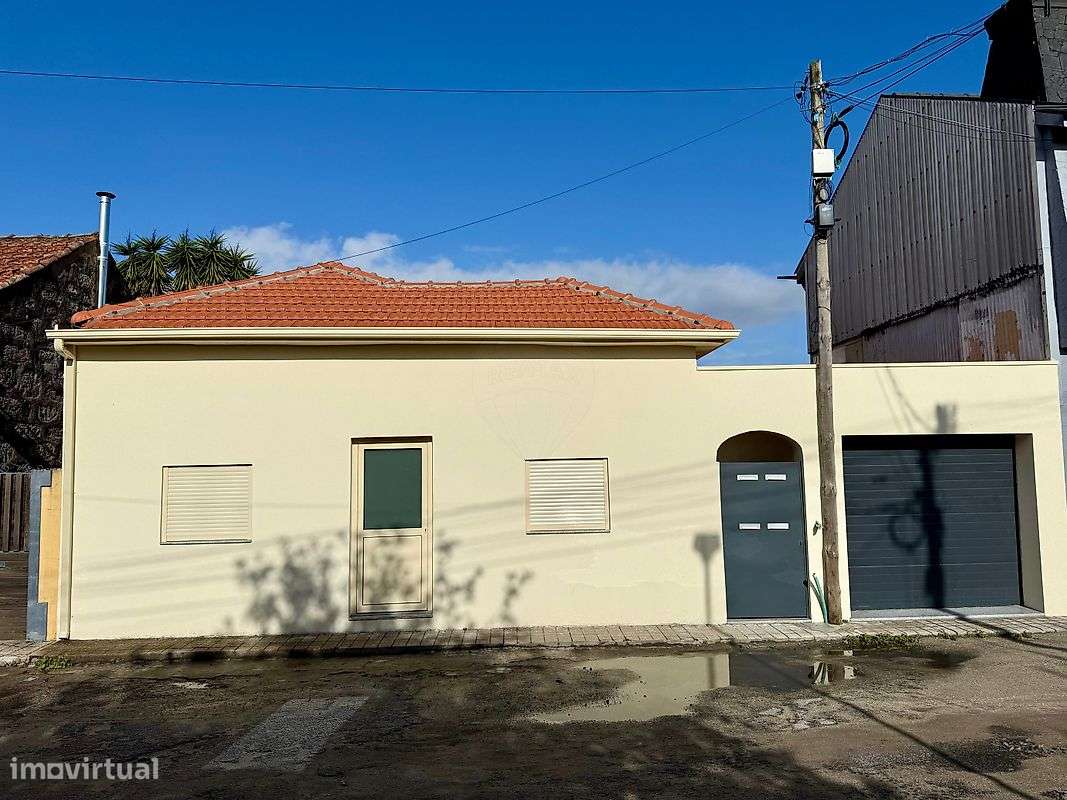 Moradia T1 para venda - Grande imagem: 2/13