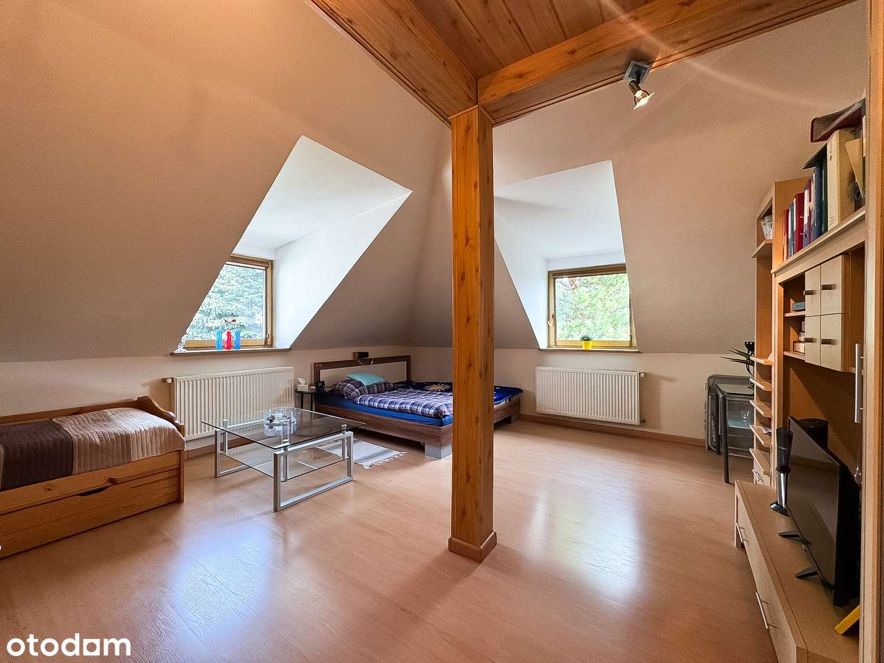 Nieruchomość inwestycyjna na sprzedaż | dwa niezależne budynki-6