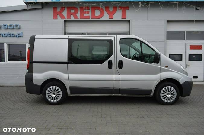 Renault Trafic - 10