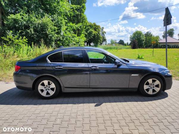 BMW Seria 5 528i Touring Sport-Aut - 5