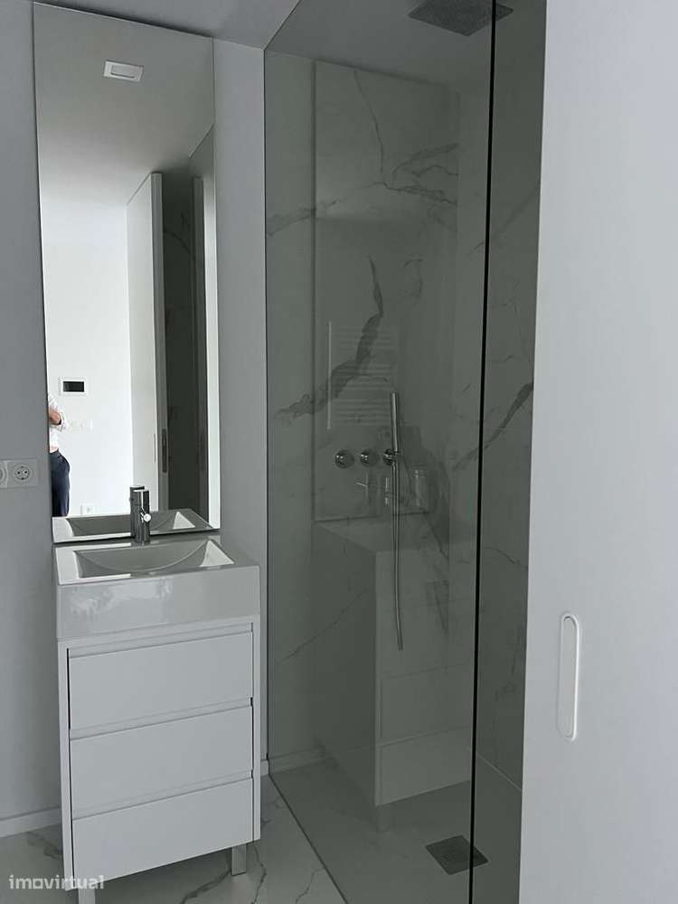 Mira Parque Residence_Studio na cobertura com generoso terraço recuado-9