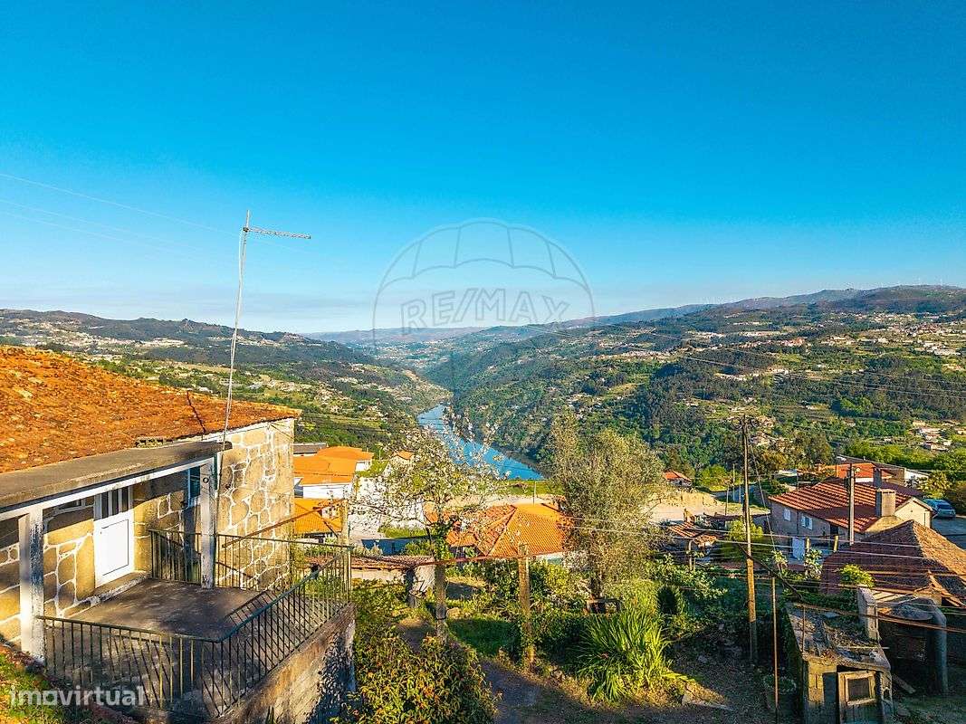 Moradia T2 para venda-28