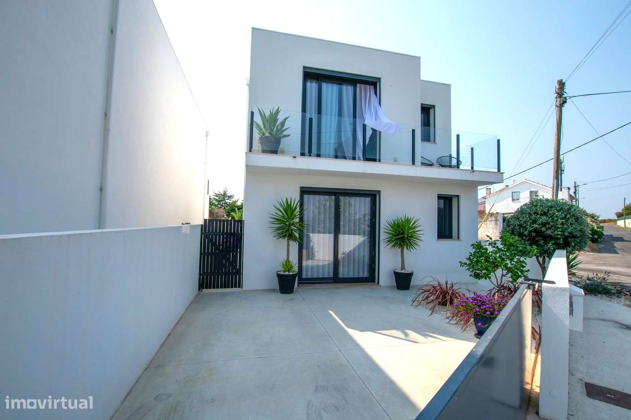 Moradia T4 com piscina e jardim - perto de São Martinho do Porto-6