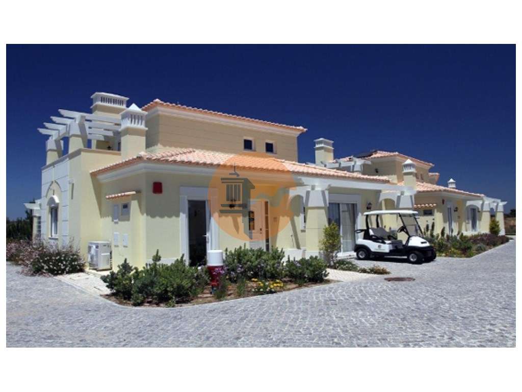 (GOLDEN VISA) Moradia de tipologia V3 de sonho num aldeamento no Ca... - Grande imagem: 4/60