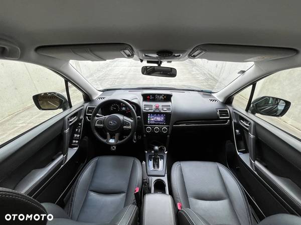 Subaru Forester 2.0 XT Comfort Lineartronic - 9