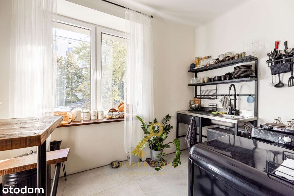 Cichy Loft na Muranowie/Metro-4