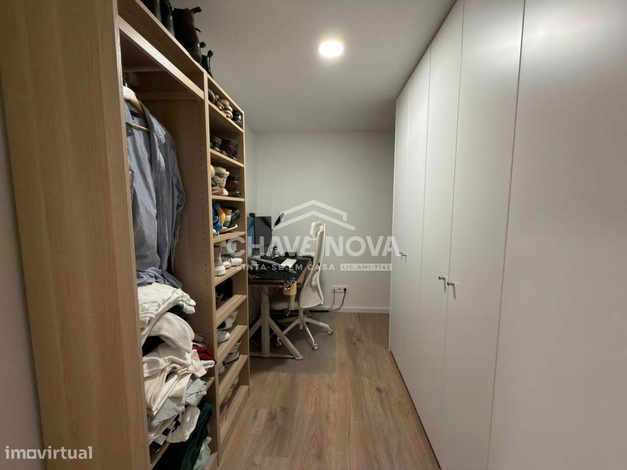 Apartamento T1+1 Santa Marinha de 2023 ao Arrábida Shopping VL8-14