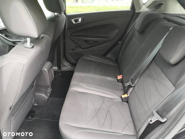 Ford Fiesta 1.0 Ambiente - 14
