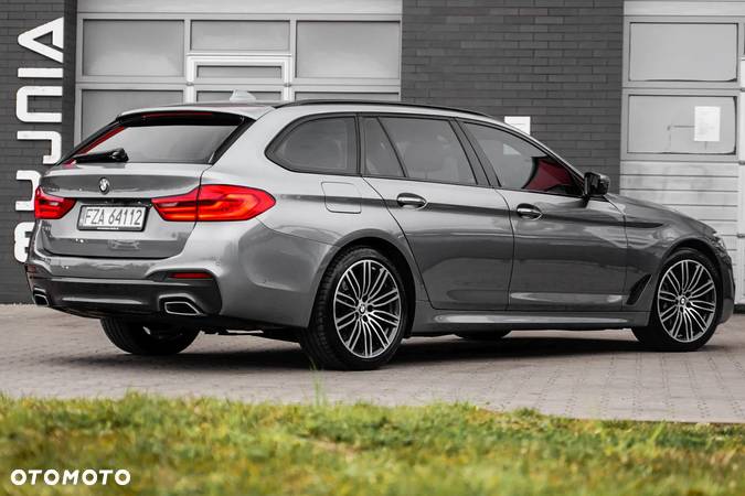 BMW Seria 5 540d xDrive Sport Line sport - 7