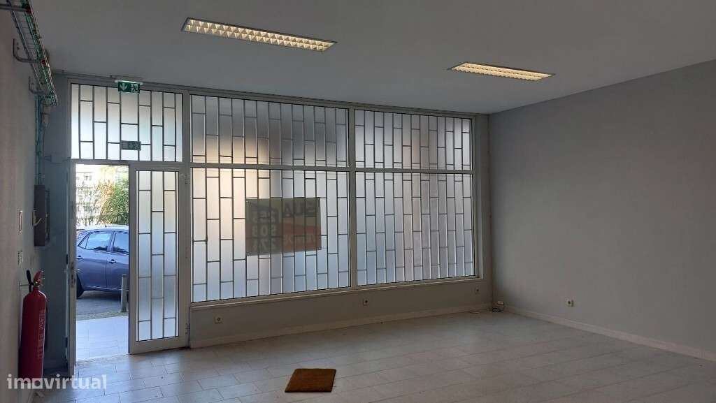 Loja - Maximinos - Grande imagem: 2/10