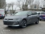 Volkswagen Passat 1.5 TSI ACT mHEV Elegance DSG - 3