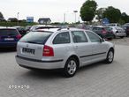 Skoda Octavia 1.8 T FSI Ambiente - 12